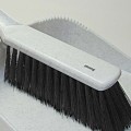 Zmiotka z szufelką plastikowa zestaw miotełka i łopatka SANEL
