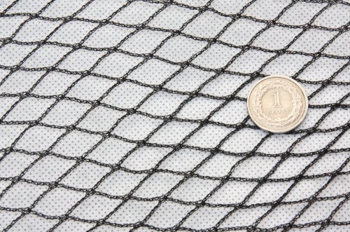 Siatka przeciw ptakom MOCNA 35g/m2 CZARNA 7,5m/mb