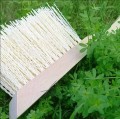Szczotka do kosiarek ze skrobakiem SANEL
